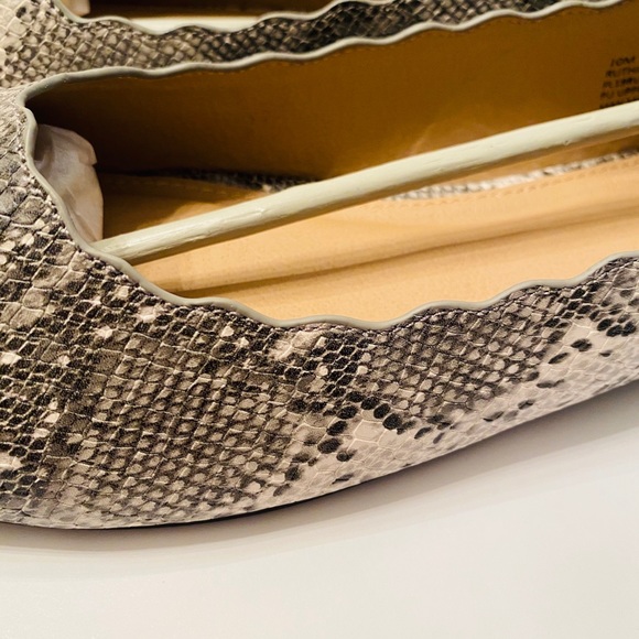 NWT Portland Snakeskin Ruthie Flats - Picture 4 of 5